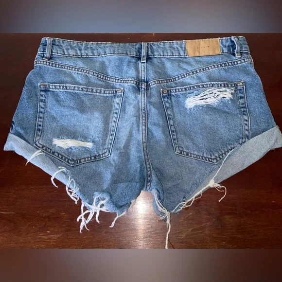 Jean Shorts with Rips - Picture 2 of 3